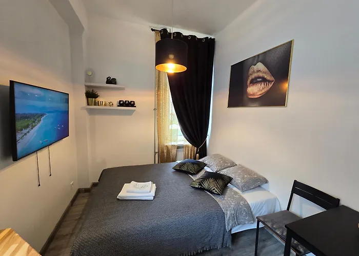 S13 Gold & Lägenhet *